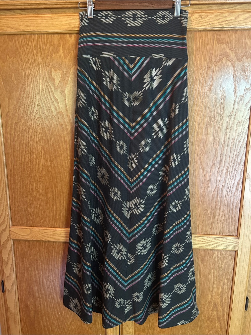 Mossimo Aztec-Pattern Maxi Skirt